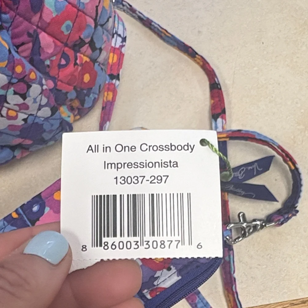 Vera Bradley Colorful Patchwork Tote & wallet - Picture 4 of 12